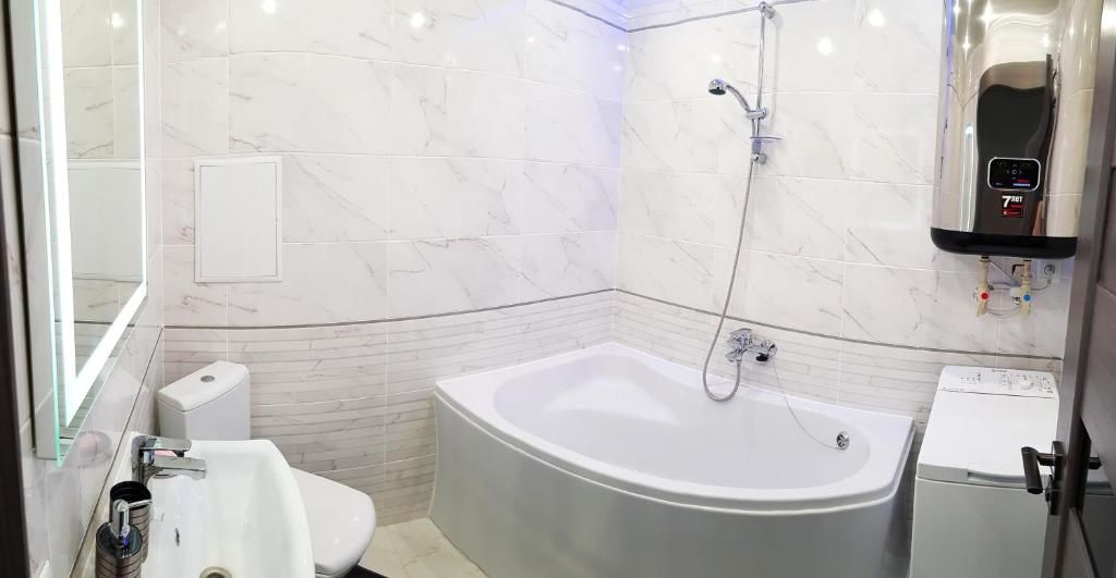 Апартаменты Sapphire Deluxe Apartment Мариуполь